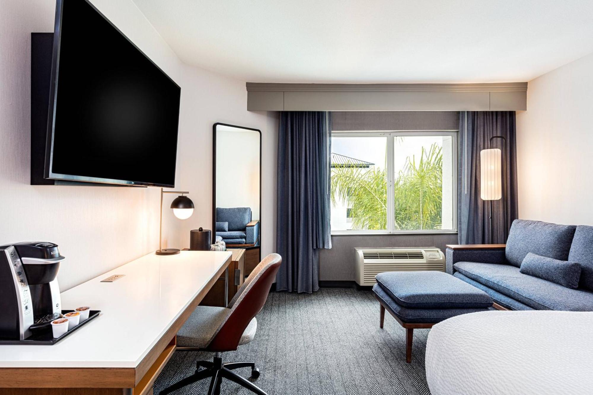 Courtyard By Marriott Anaheim Resort/Convention Center Exteriér fotografie